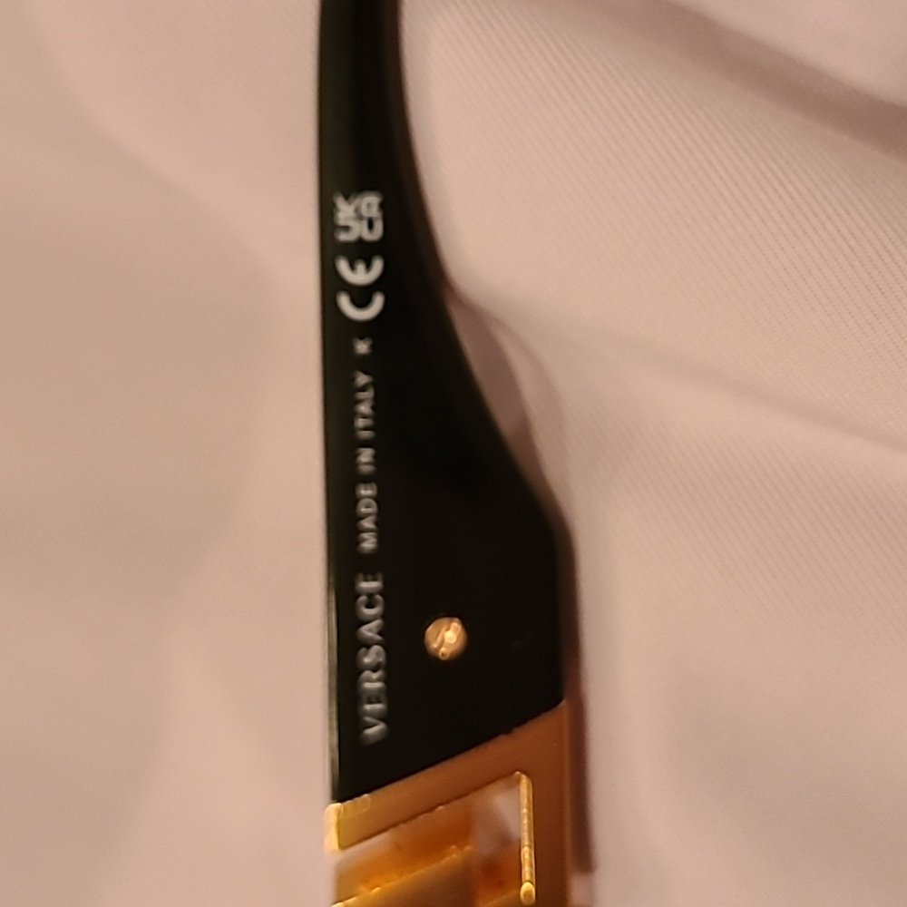 Versace Black Sunglasses brand new in the box - Picture 6 of 14